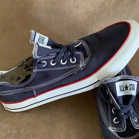 Converse All Star Sneaers Men’s 11 - Picture 2 of 9